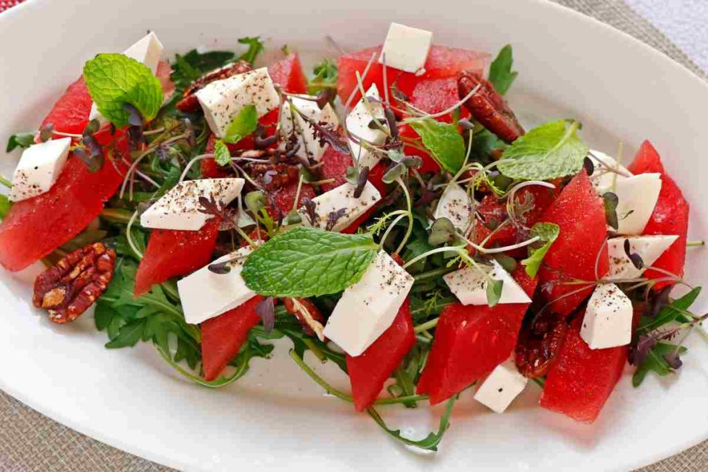 Carpaccio di anguria e feta ricetta