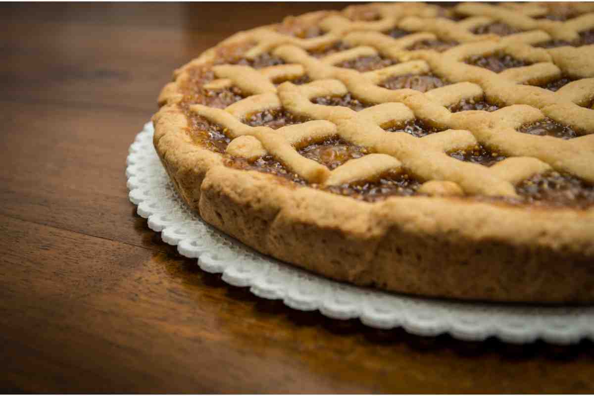 Crostata con marmellata di fichi e noci ricetta