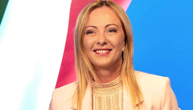 Giorgia Meloni a Un giorno da pecora cucina bene