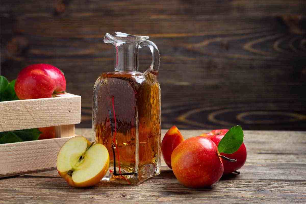 L'aceto di mele: ecco tutte le sue funzioni benefiche