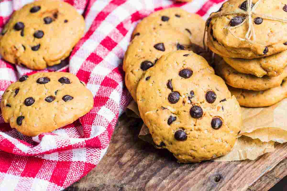 Cookies alla Nutella, ti assicuro che così non li hai mai fatti: morbidi, super cremosi una vera bomba