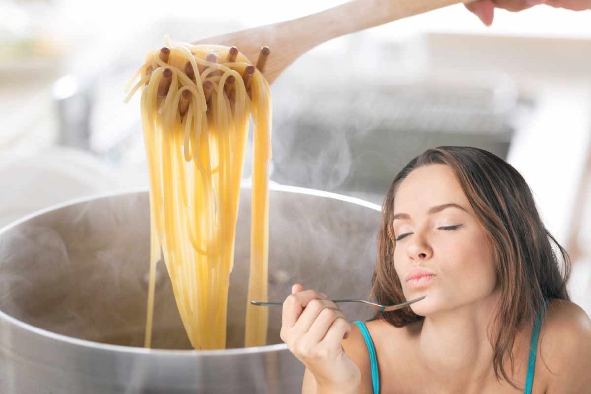 Spaghetti alla Corte d’Assise: origine e ricetta di un piatto che ti farà innamorare della cucina