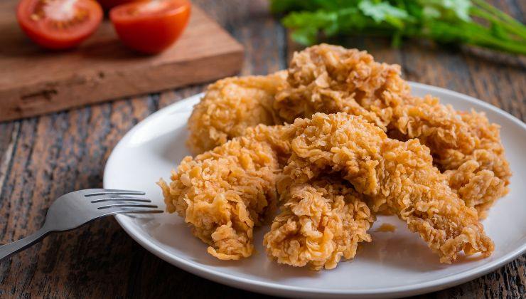 straccetti di pollo fritto