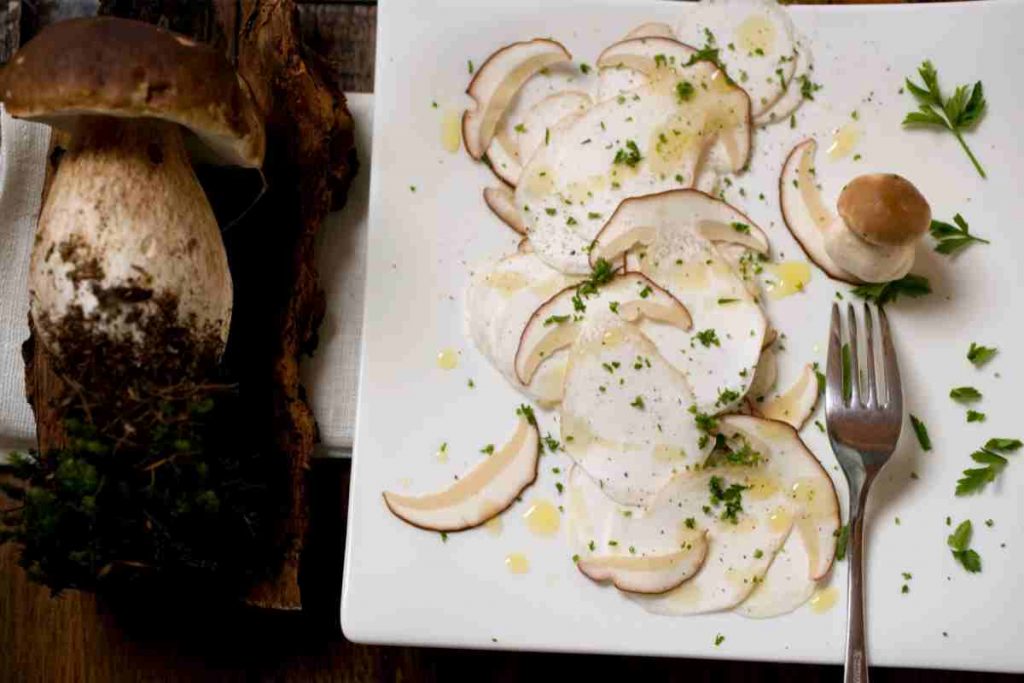 come fare il carpaccio di porcini crudi