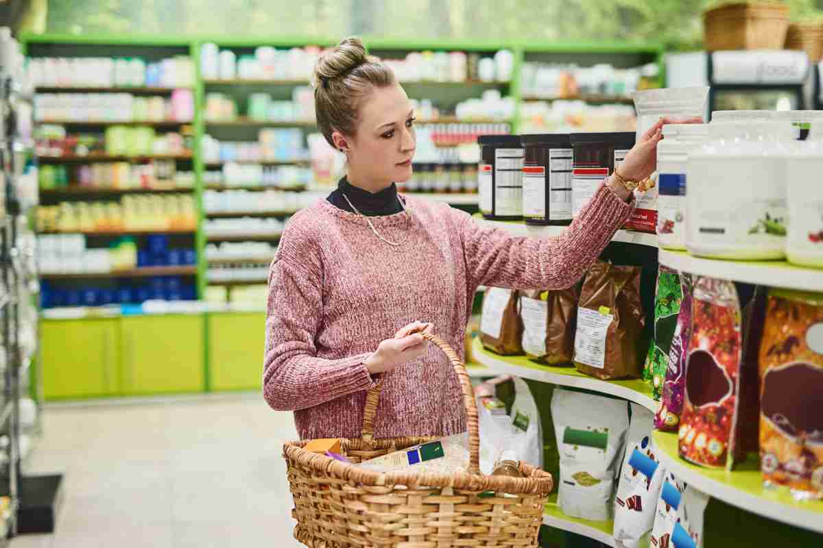 Come continuare a mangiare sano senza spendere tutto lo stipendio al supermercato