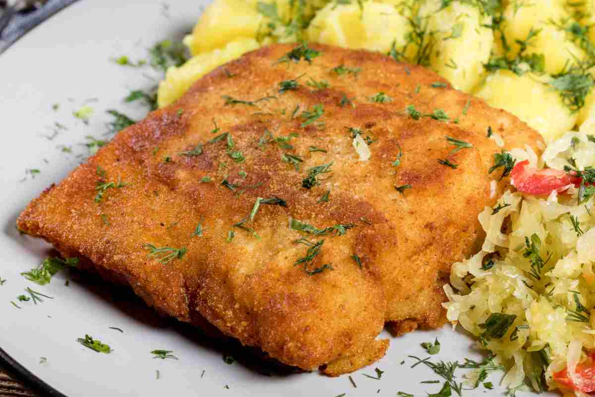 Merluzzo impanato in padella croccante e delizioso, la ricetta facile pronta in 20 minuti