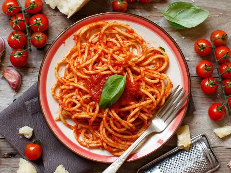 spaghetti scarpariello ricetta