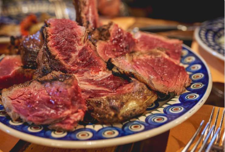 Bistecca alla fiorentina e i 10 ristoranti di Firenze 