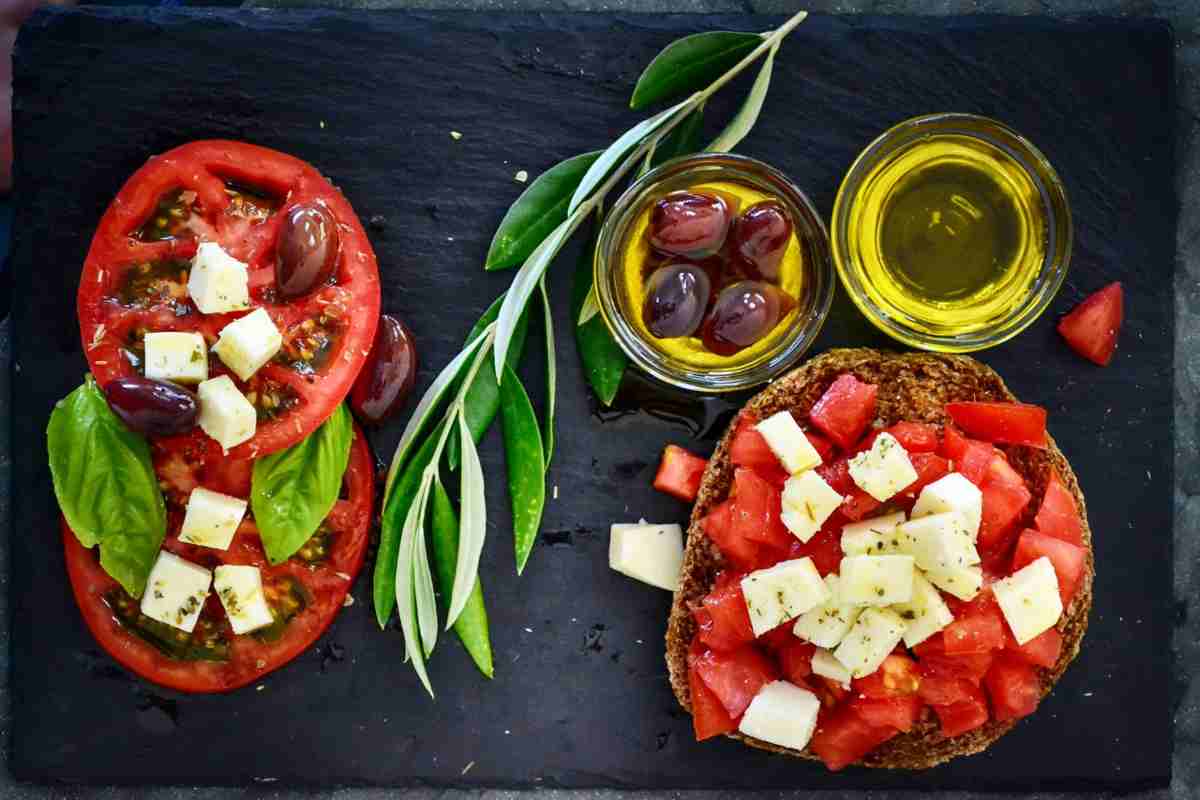 “La dieta mediterranea allunga la vita”, finalmente la conferma: se mangiamo così non avremo più problemi