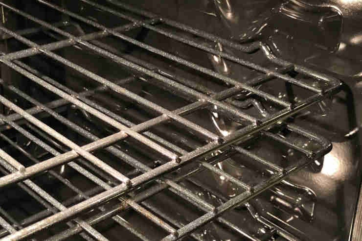 pulire griglia forno 