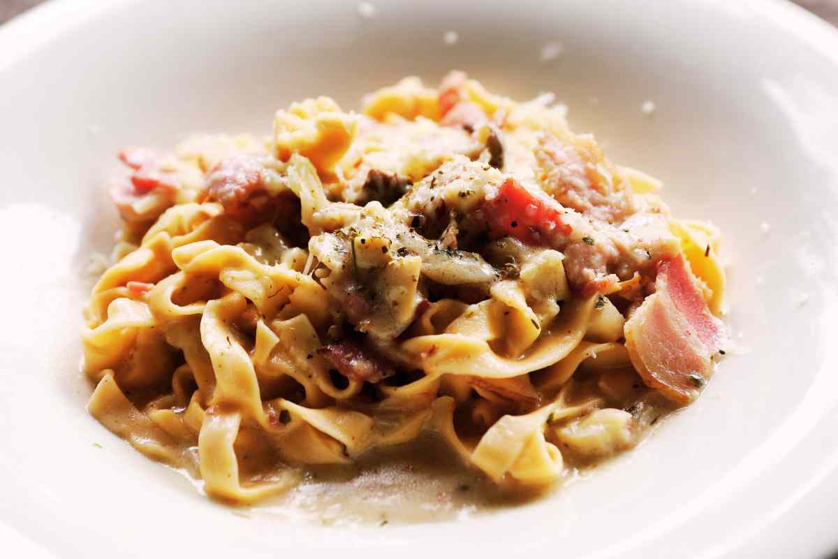 sugo per pasta con pancetta