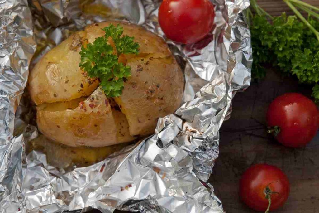 Patate incappottate al forno