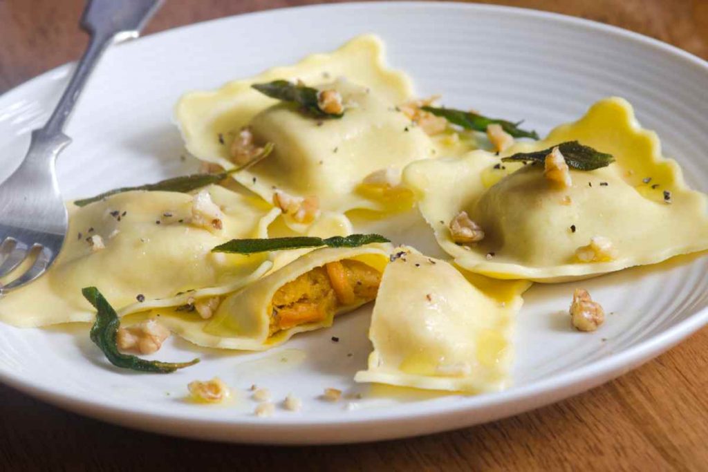 Ravioli di zucca ricetta 