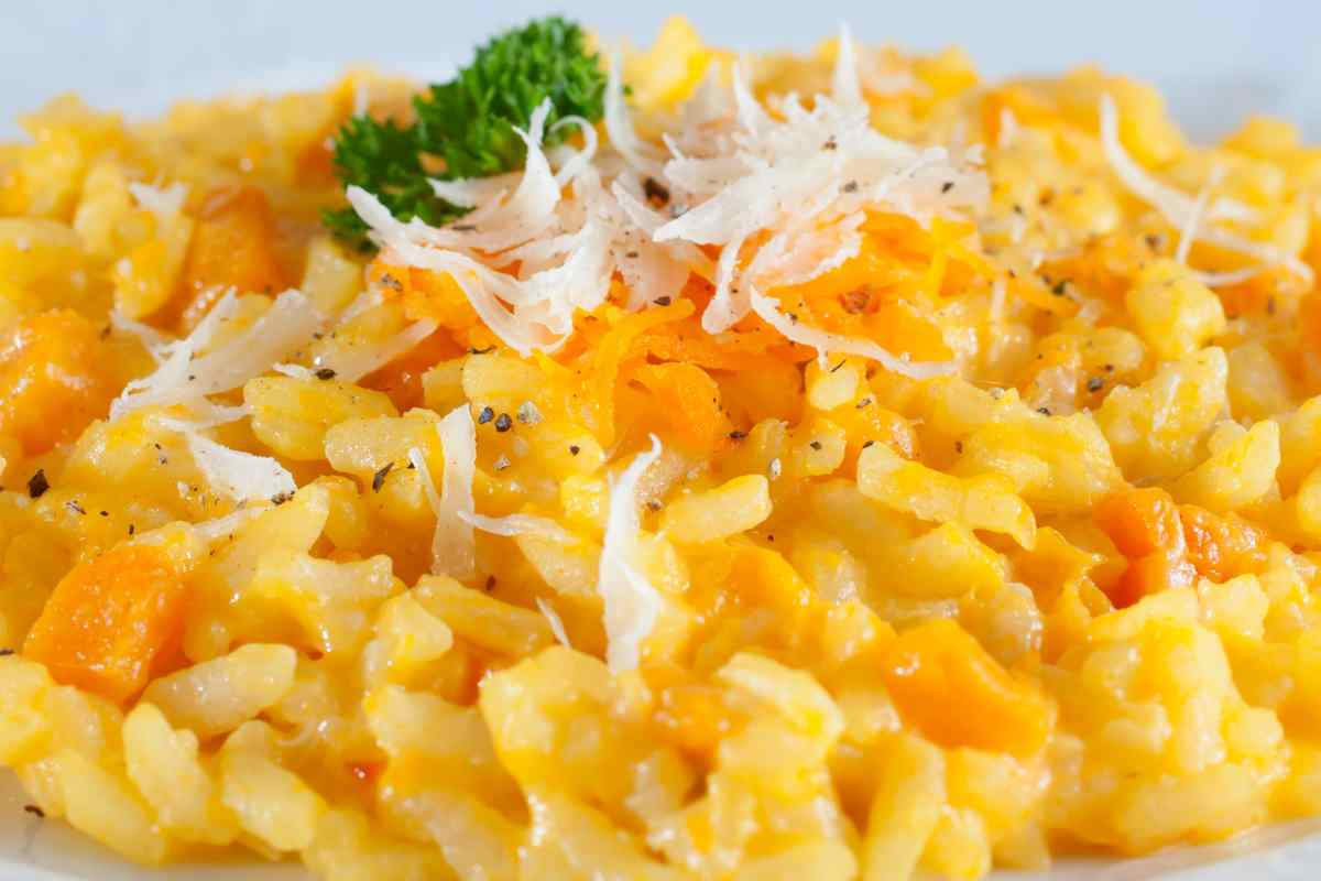 Risotto alla zucca, la vera ricetta tradizionale da provare almeno una volta nella vita