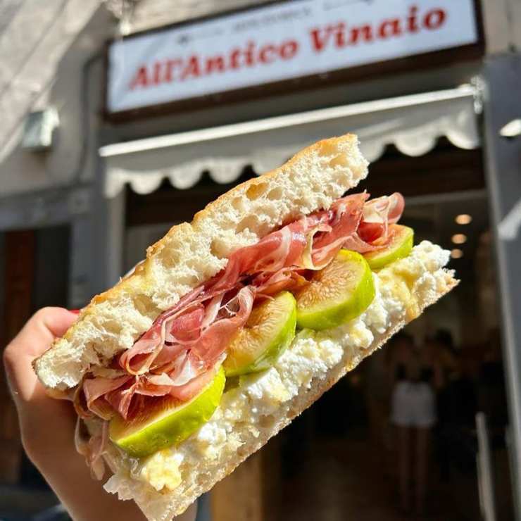 L’antico vinaio arriva anche a Napoli: è questa la data da segnare sul calendario