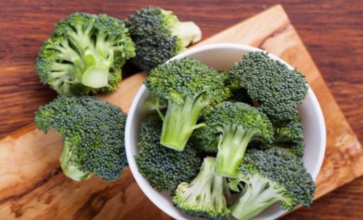 ricetta broccoli affogati
