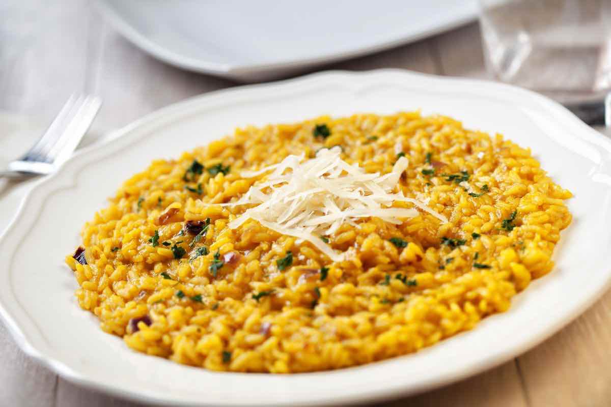 Altro che alla milanese: facciamo il riso alla monzese, diventerà il tuo piatto invernale preferito