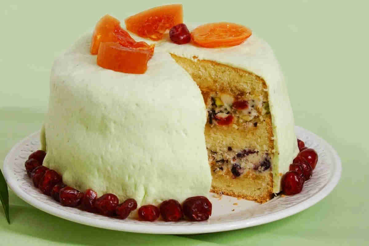 Non solo siciliana: a Natale prepariamo la cassata napoletana, sorella dell’Isola altrettanto deliziosa