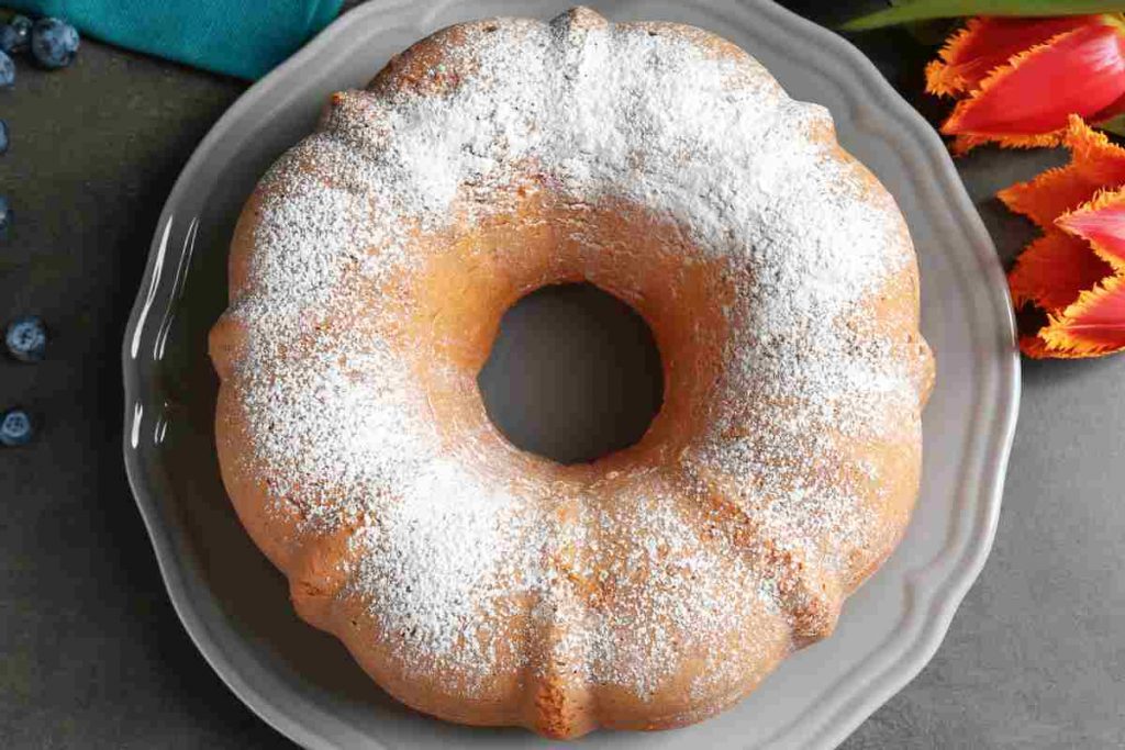 Ciambellone all'acqua ricetta 