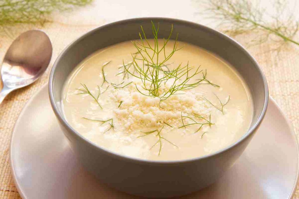 Zuppa di finocchi e patate zuppe invernali ricette