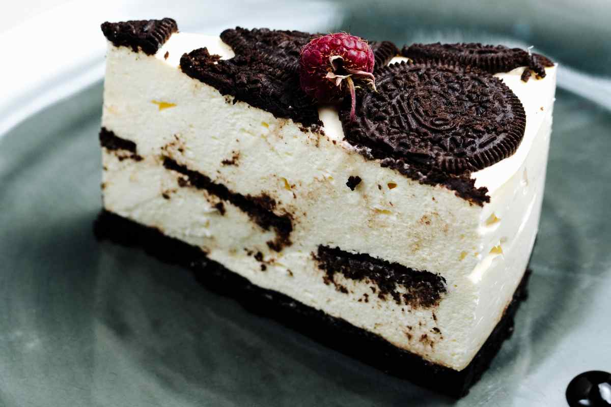 Cheesecake Oreo, la ricetta del dolce senza cottura da gustare in ogni occasione
