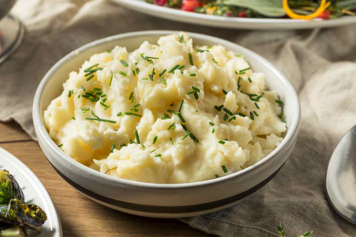 Addio al classico purè di patate: questa variante sfiziosissima diventerà la preferita di tutta la famiglia