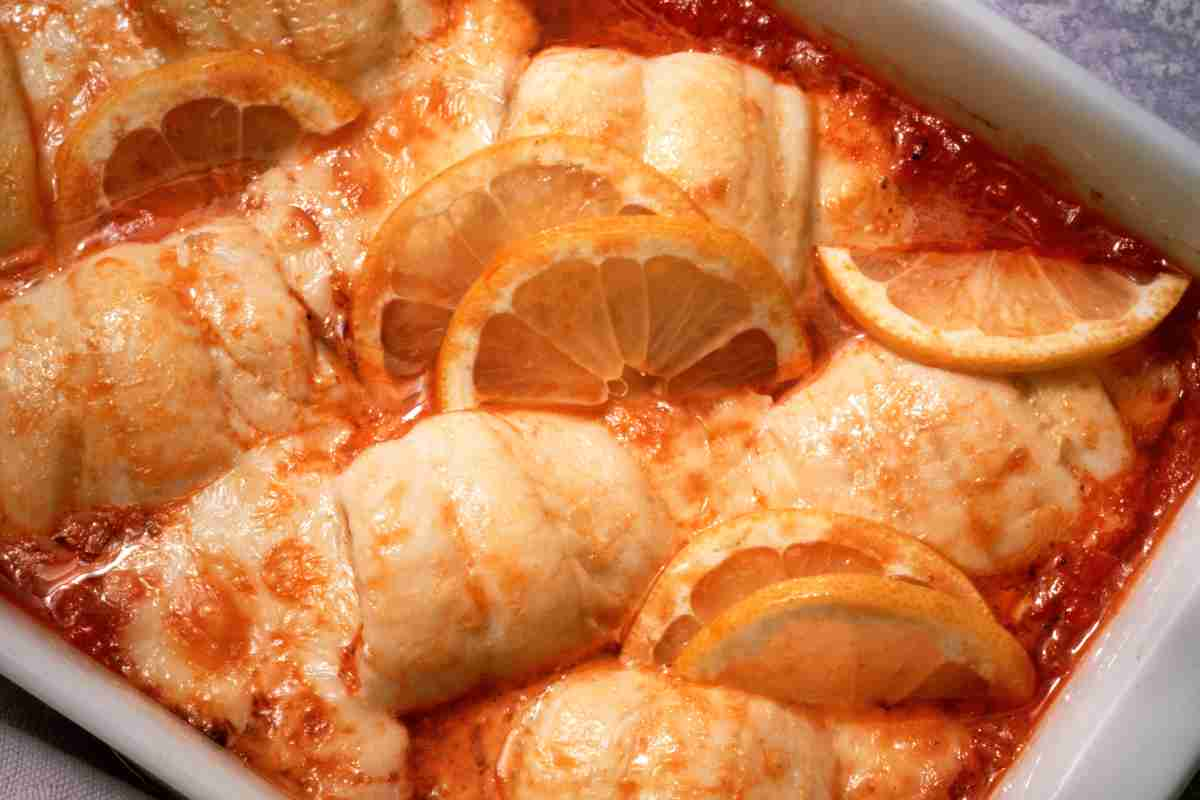 Involtini di pesce al sugo