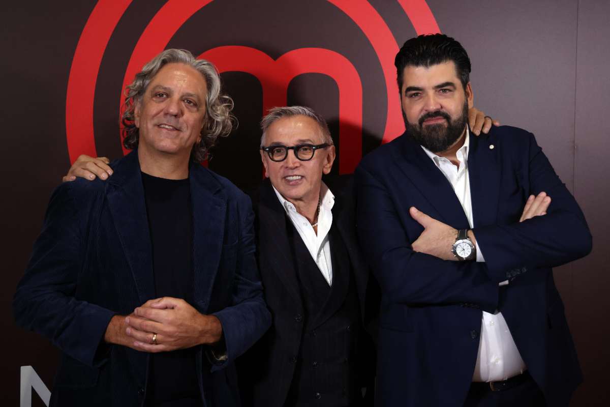 Masterchef Italia 13 nella bufera: concorrente inondata di insulti pesantissimi, ma nessuno interviene