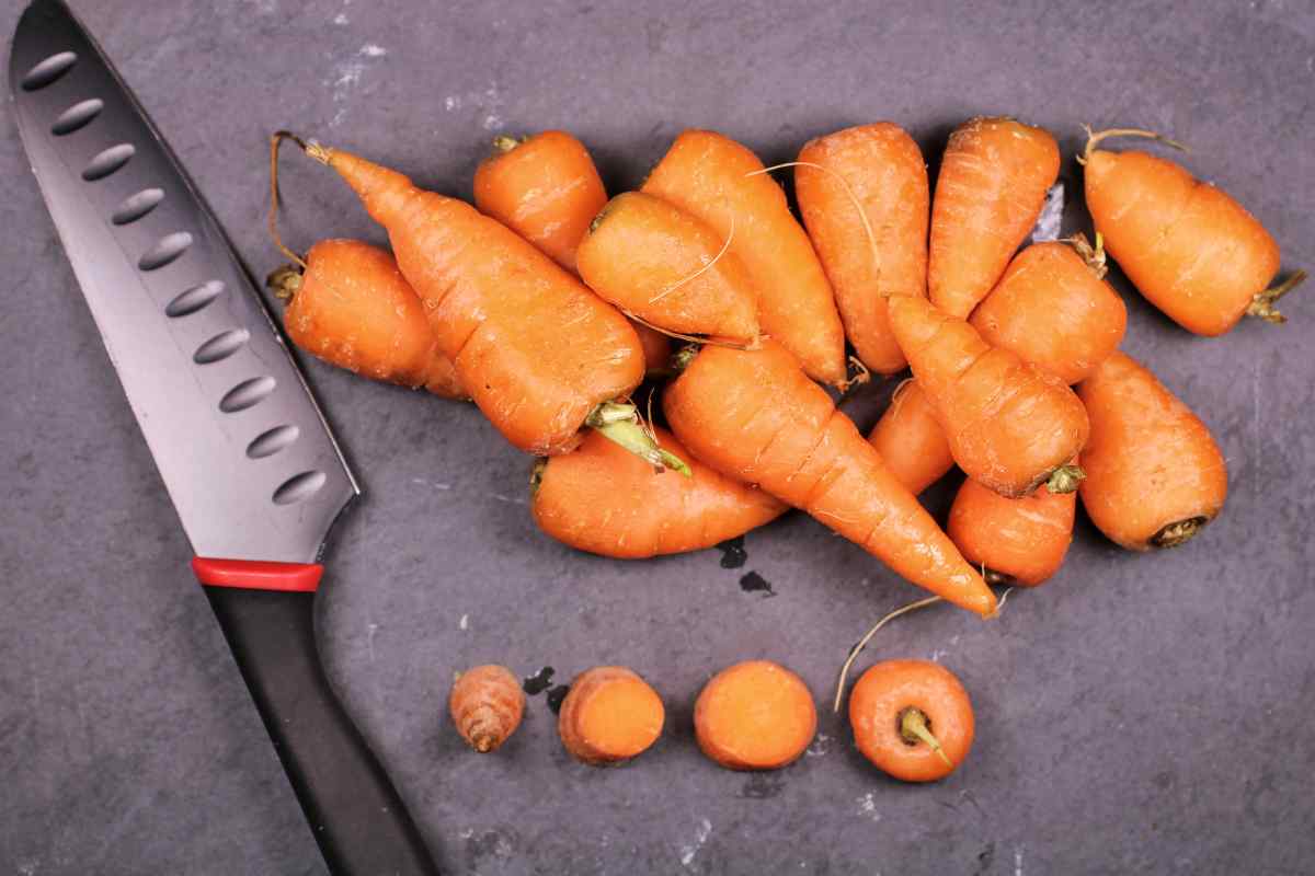 come sbucciare carote velocemente