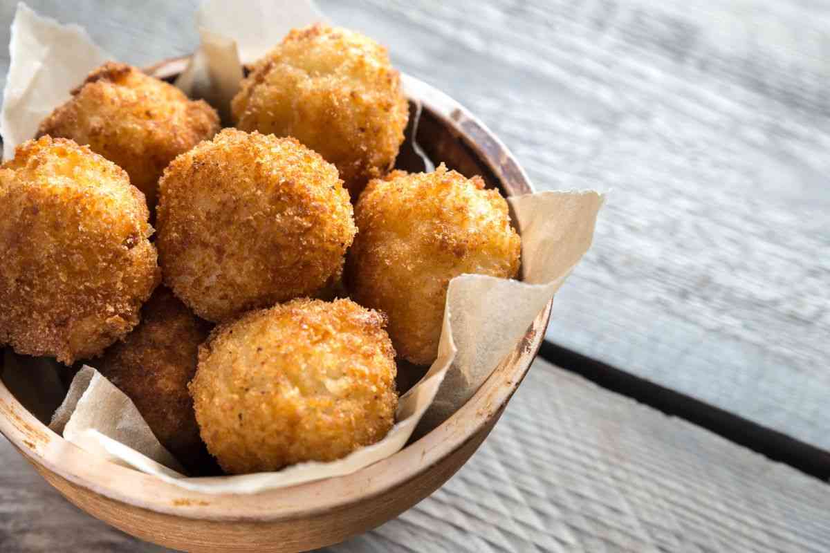 Un arancino così non lo hai mai mangiato: la ricetta con un ripieno alquanto sorprendente