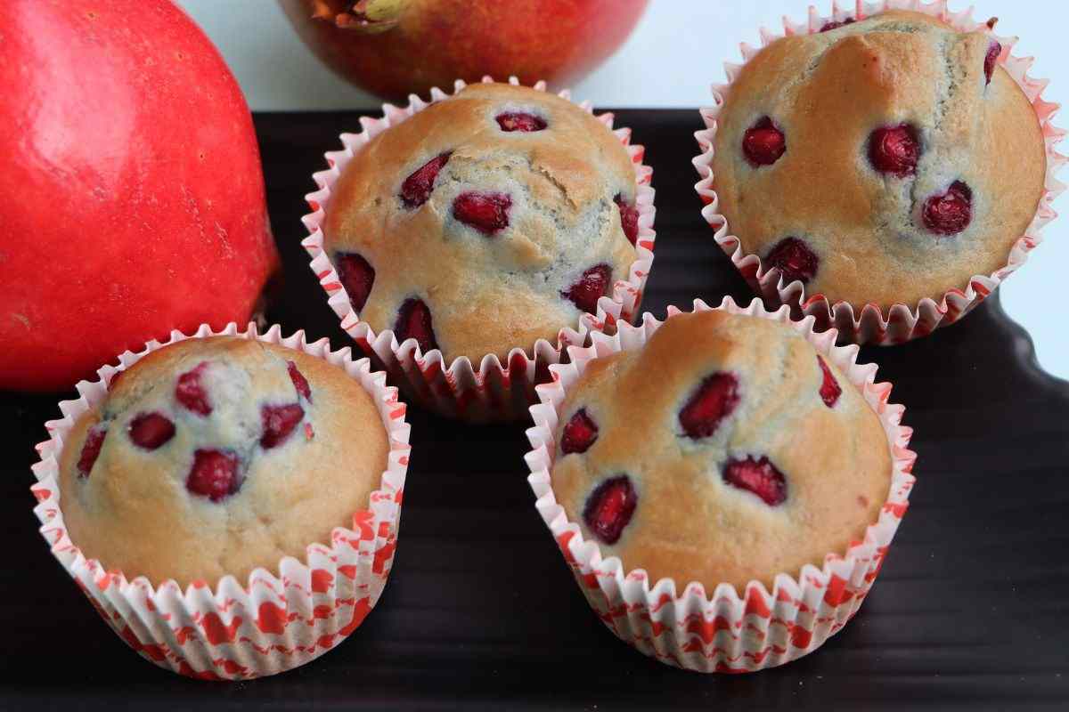 Dei muffin così buoni non li hai mai mangiati, aggiungi il melograno e saranno ancora più sfiziosi