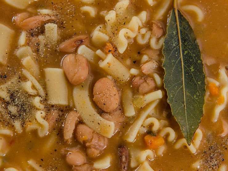 ricetta pasta e fagioli alla napoletana 