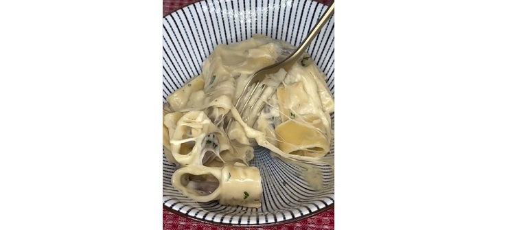 Mezzi paccheri alla crema di patate e provola