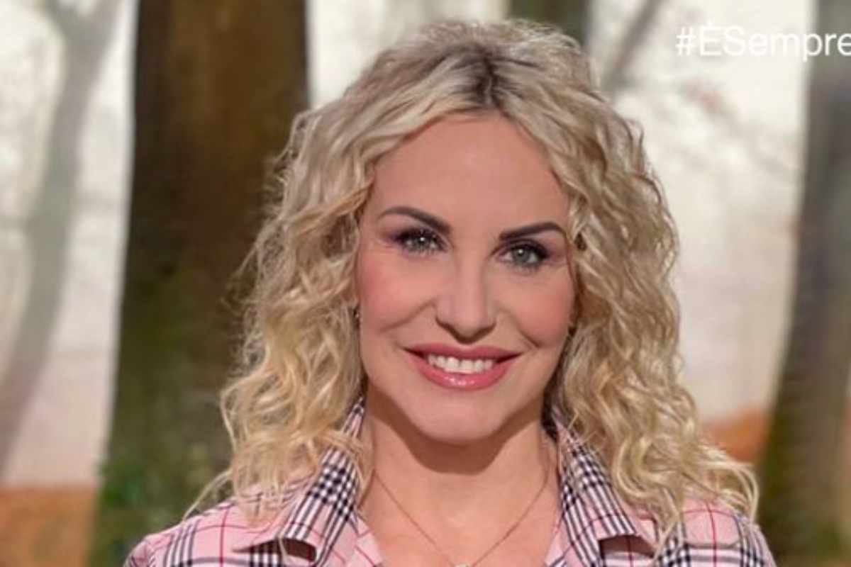 È sempre mezzogiorno, colpaccio in casa Rai: grandi novità per il tv show, Clerici cambia tutto