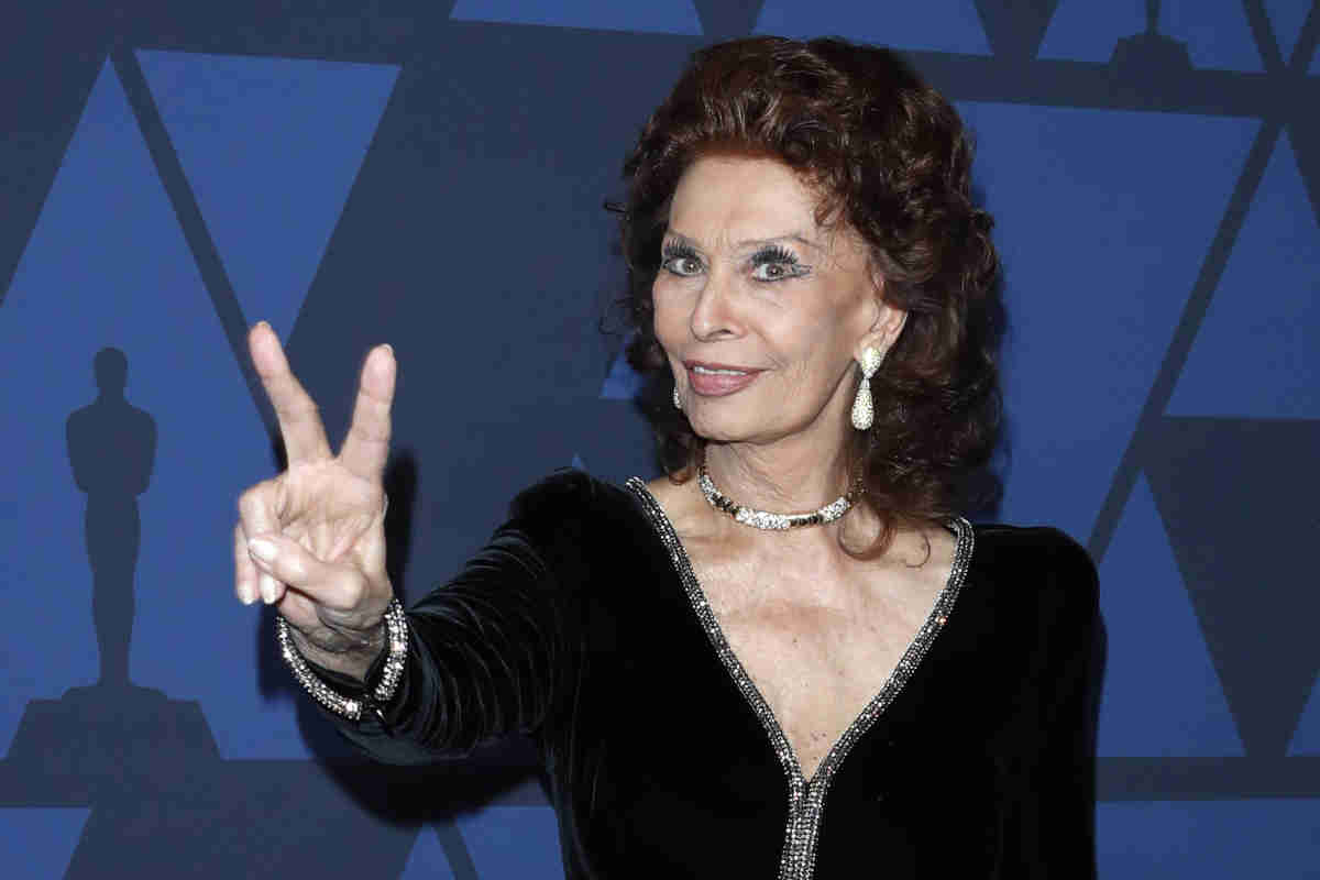 Sophia Loren, la sua ricetta della parmigiana di melanzane non ha eguali: il tocco magico