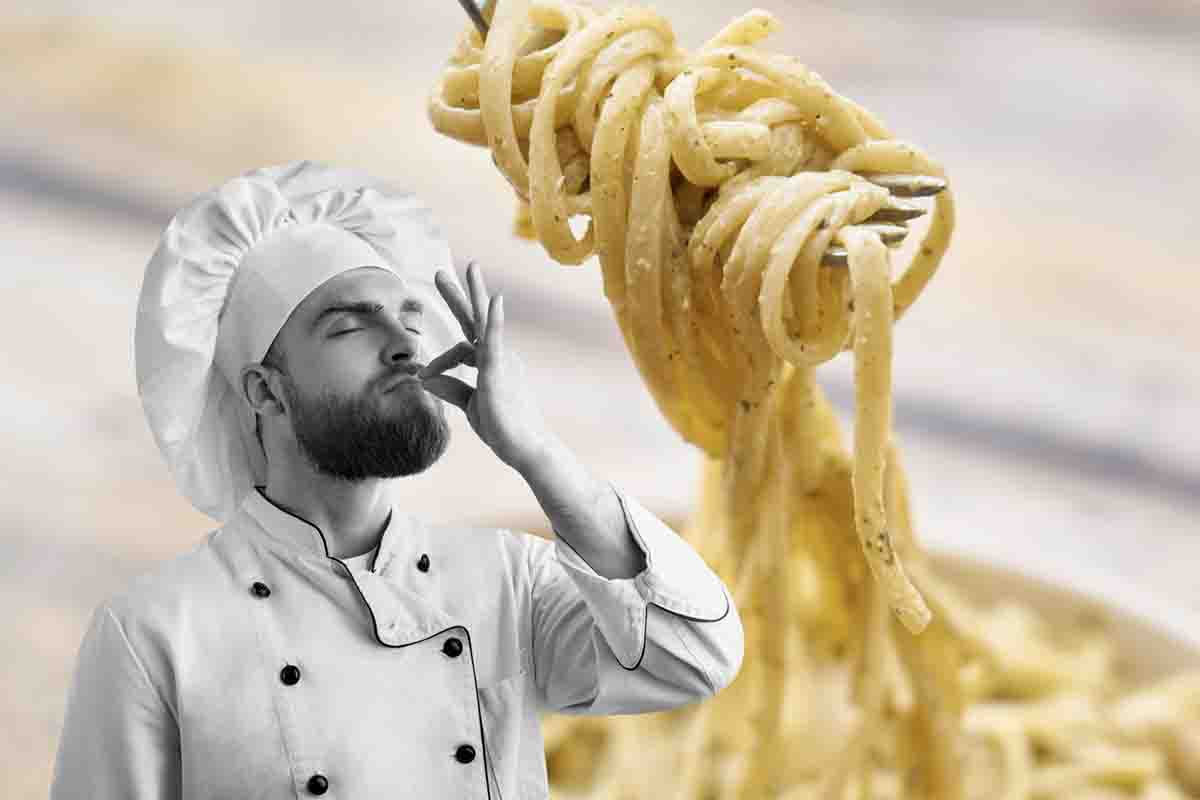 La carbonara originale si prepara così, scoperta ricetta antica che cambia tutto: abbiamo sempre sbagliato