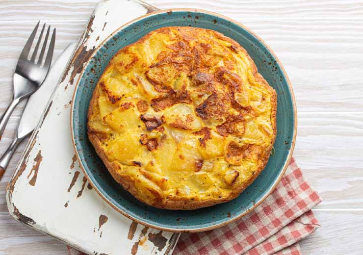 Frittata patate e salsiccia ricetta