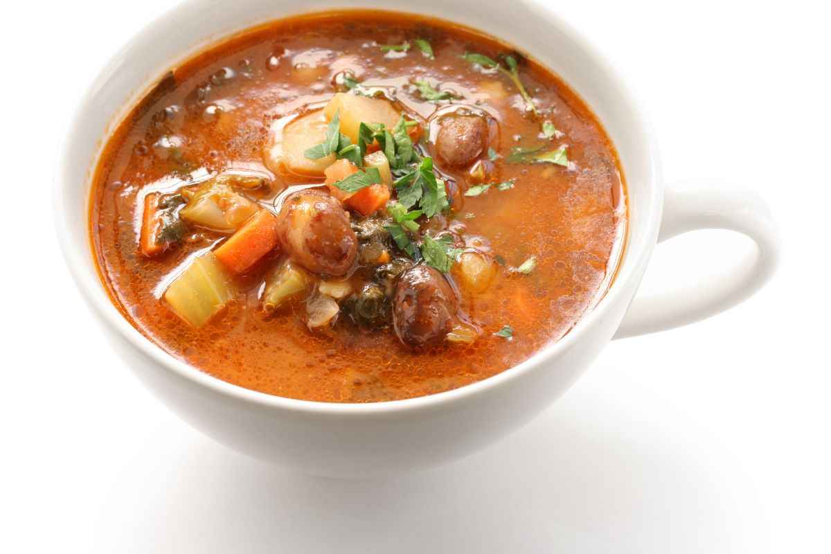 ricetta minestrone con polpette