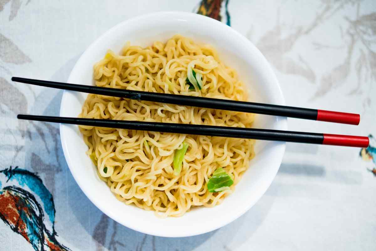 da dove vengono i noodles istantanei