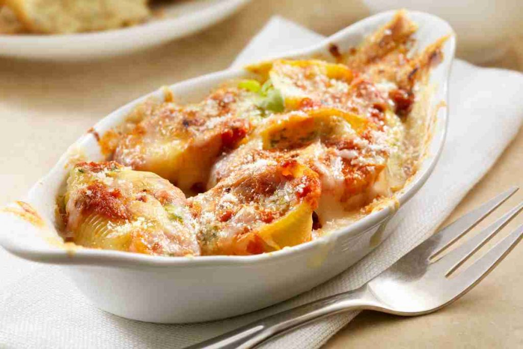 Conchiglioni ripieni al forno ricetta 