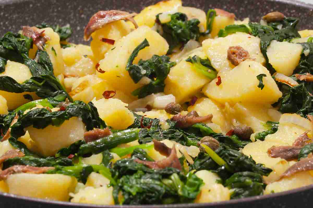 Patate alici e spinaci ricetta