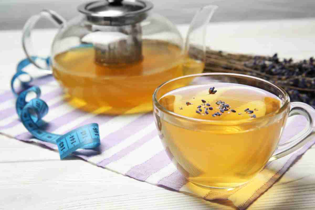 Bevi queste tisane per eliminare le tossine prima di fare colazione, sono benefiche e dimagranti