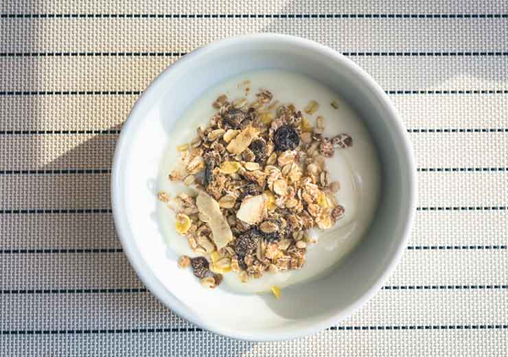 Yogurt e cereali colazione Amadeus