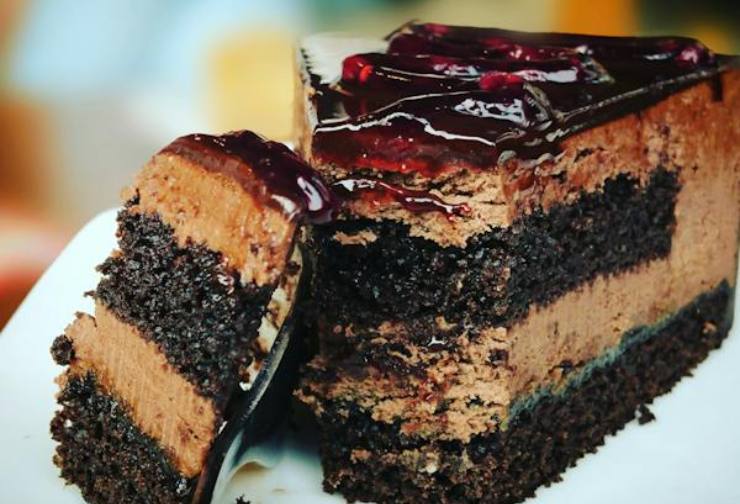 Ricetta della torta al cioccolato morbida