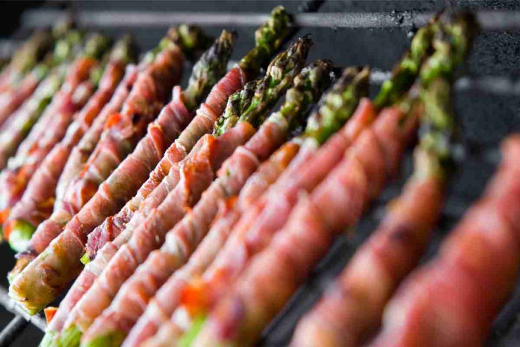 Asparagi avvolti in pancetta