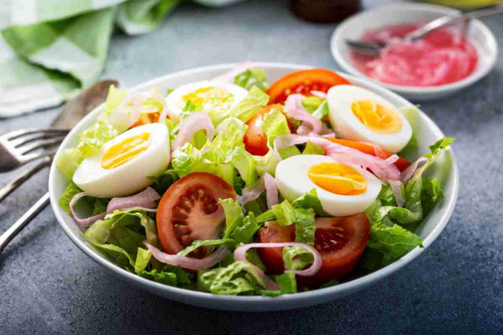 Insalata con uova sode 