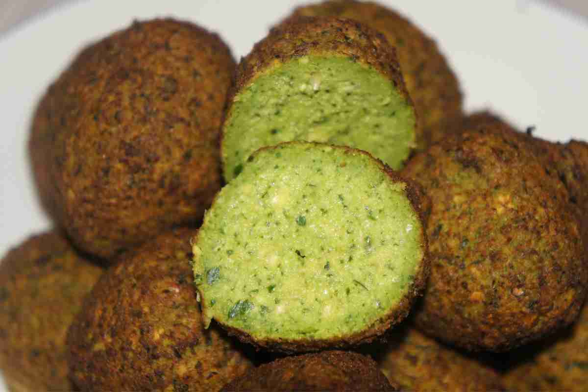 Polpette pesto e patate: sono finite subito e mi hanno chiesto di rifarle anche il giorno dopo