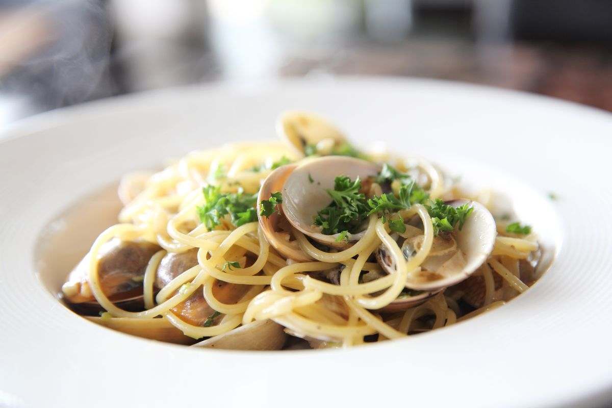 Spaghetti alle vongole cremosi