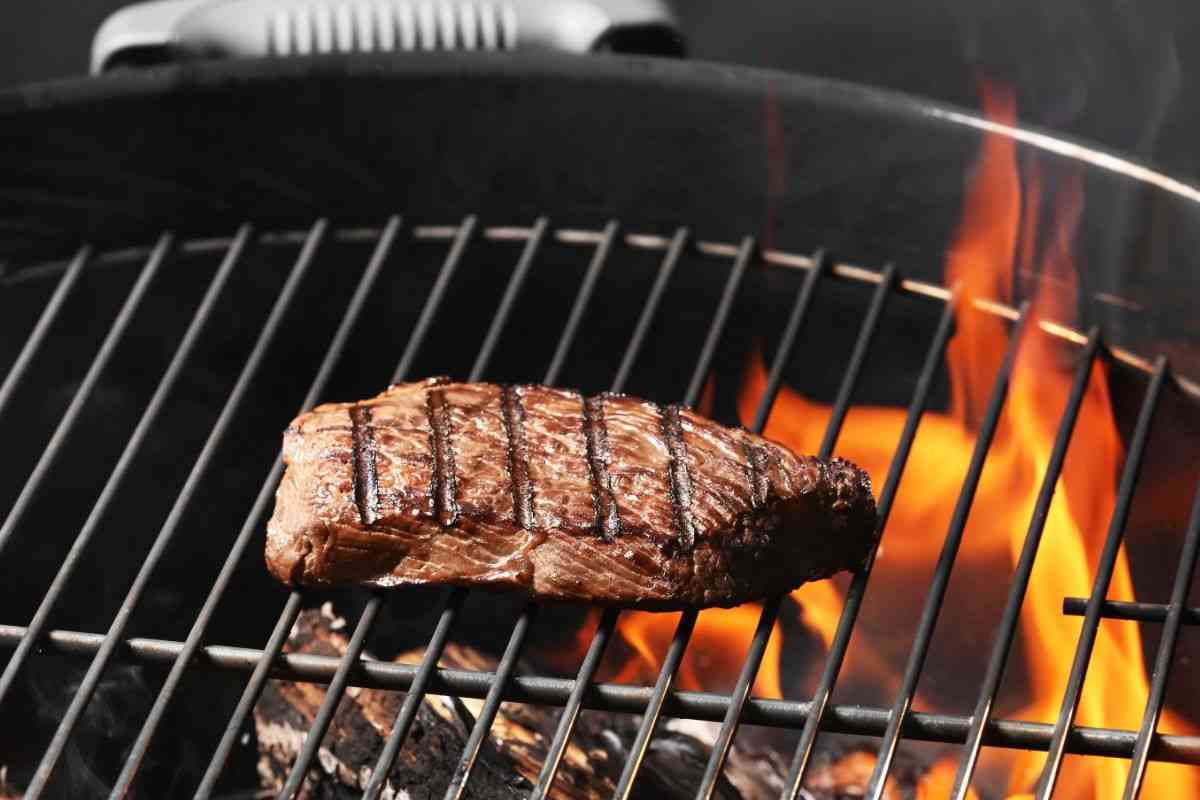 Come far avvenire la reazione di Maillard quando si cuoce la carne: la spiegazione semplice