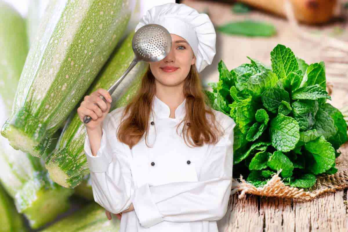 Ricetta top per un contorno leggero e saporito, con zucchine e menta fresca: tutto a crudo, ci metti così poco a farlo che non sembra vero